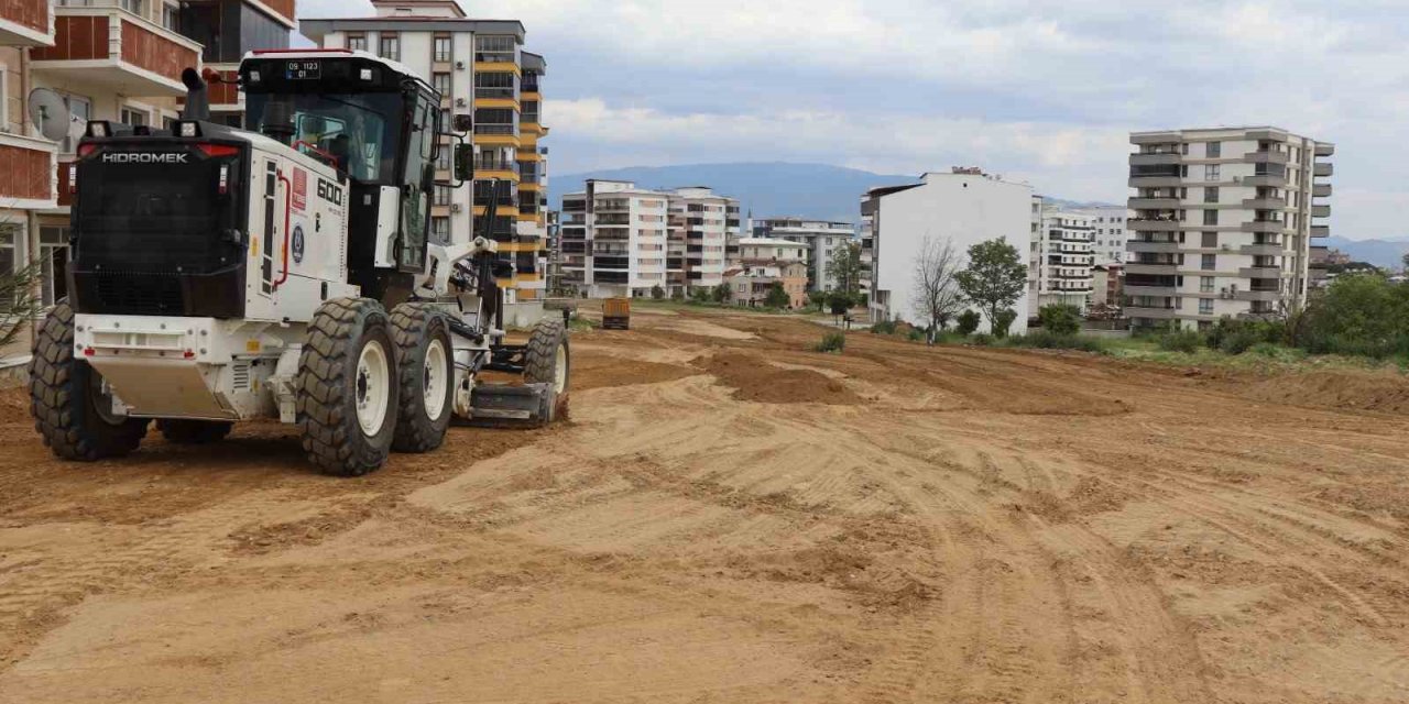 Nazilli’de yol çalışmaları sürüyor