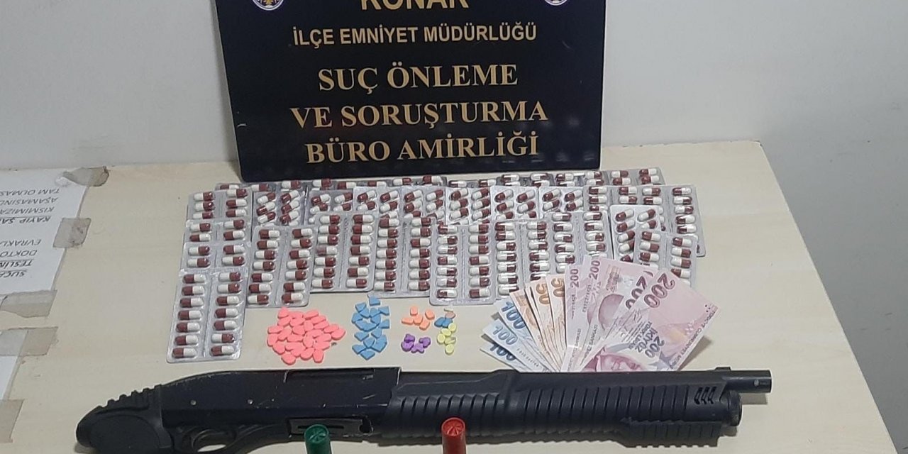 İzmir’de uyuşturucu operasyonlarında 9 şüpheli tutuklandı