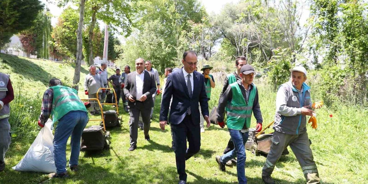 Pamukkale Belediyesi ilçenin güzelliğine güzellik katıyor