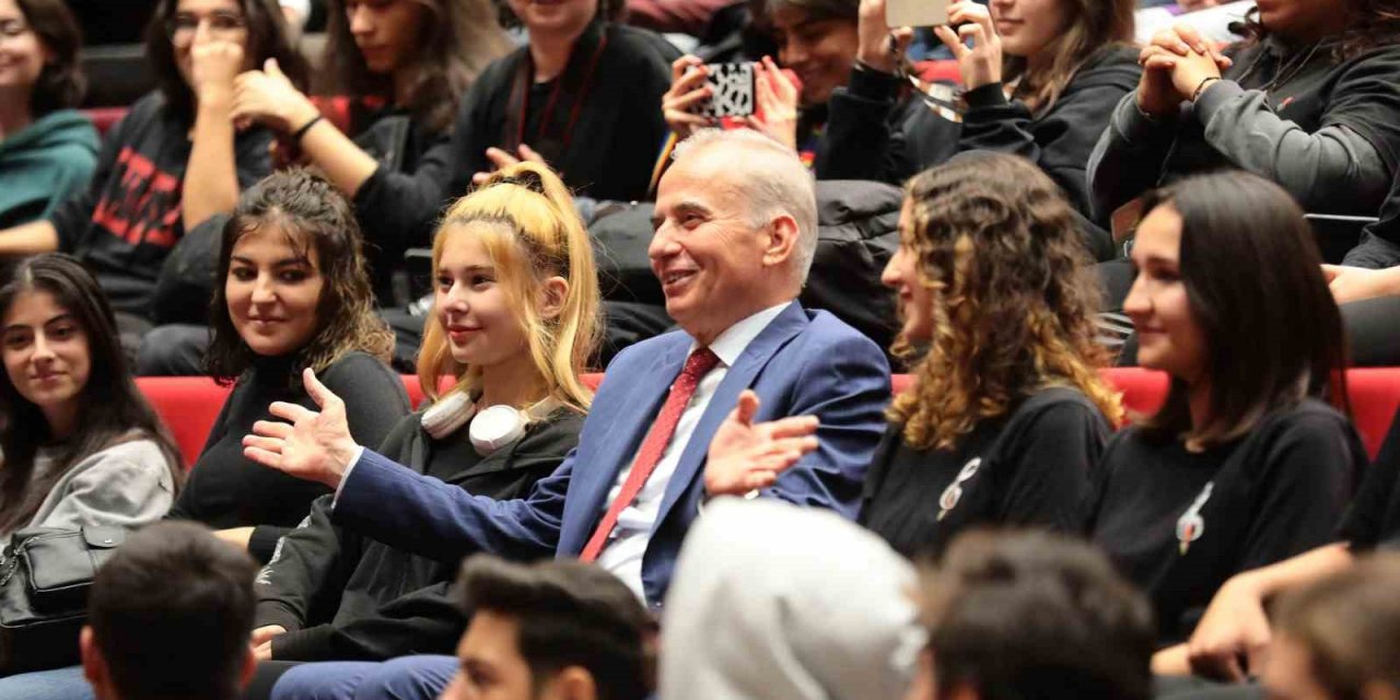 Büyükşehirden gençlere özel kariyer projesi