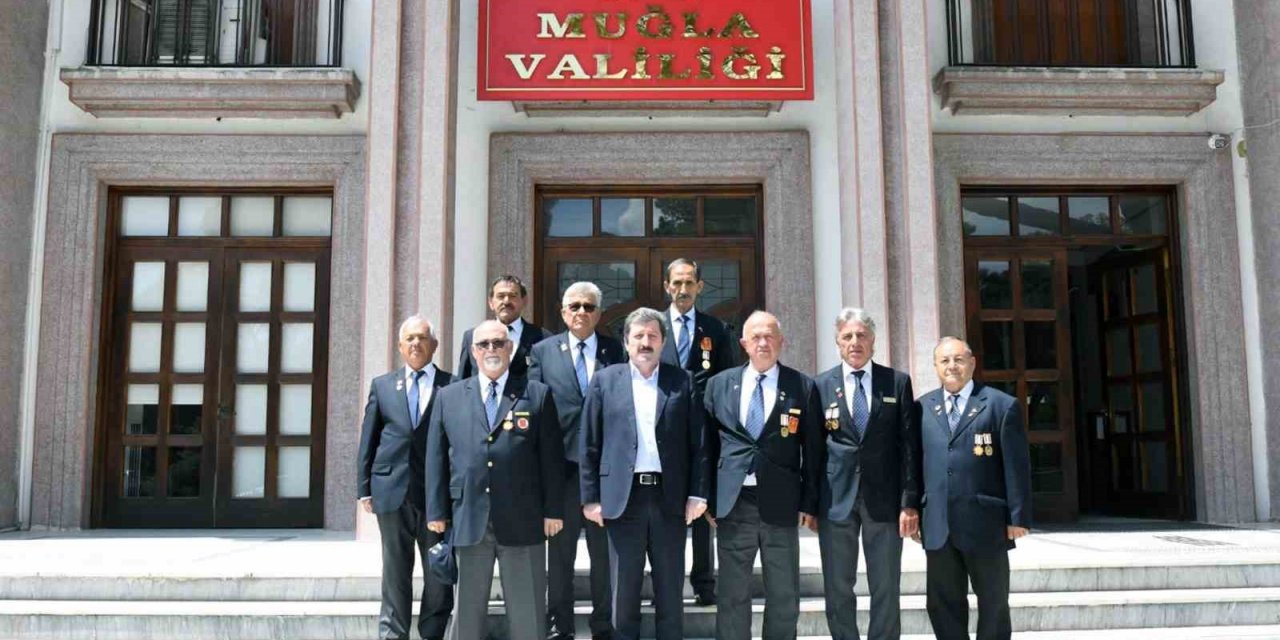 Marmarisli muharip gazilerden Vali Tavlı’ya ziyaret