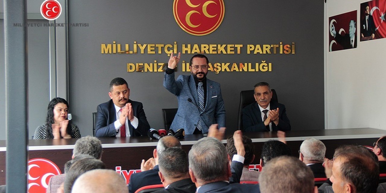MHP İl Başkanı Yılmaz; “Cumhuriyetimize aşığız, milletimize sevdalıyız, Türklüğümüzle gurur duyuyoruz”