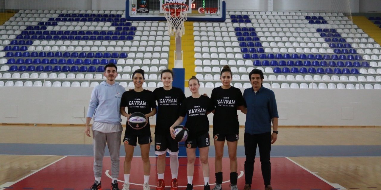 Ege’nin kadın basketbol şampiyonu İKMYO