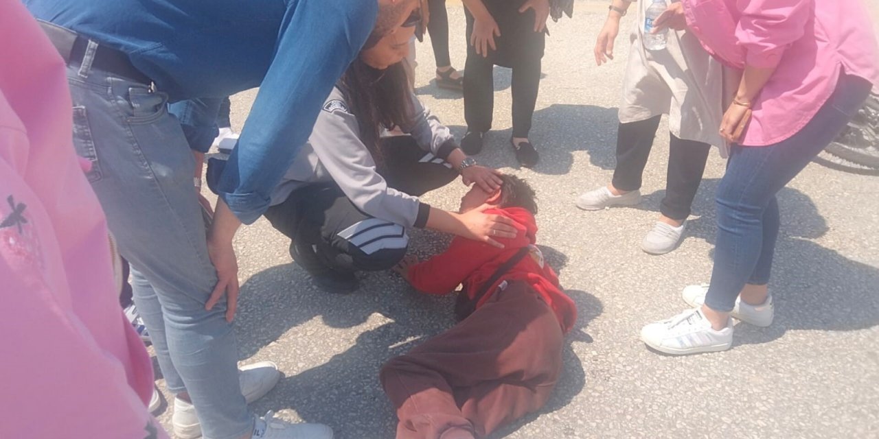 Didim’de otomobil bisikletli çocuklara çarptı: 2 yaralı