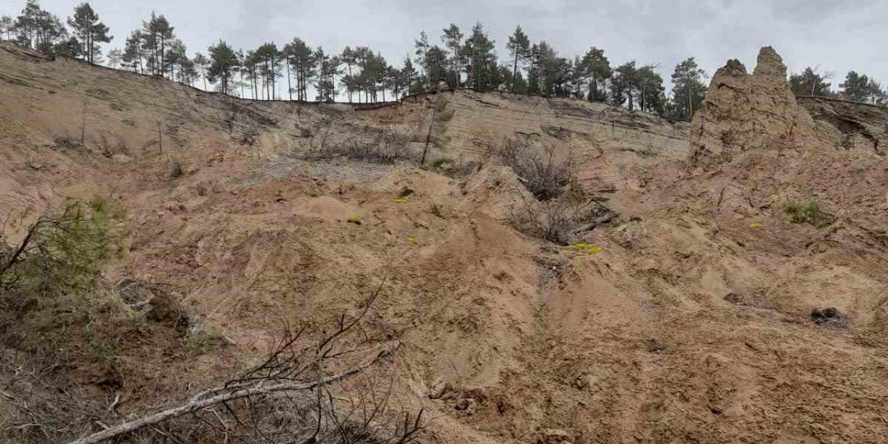 Denizli’de aşırı yağışlar sonrası heyelan oluştu
