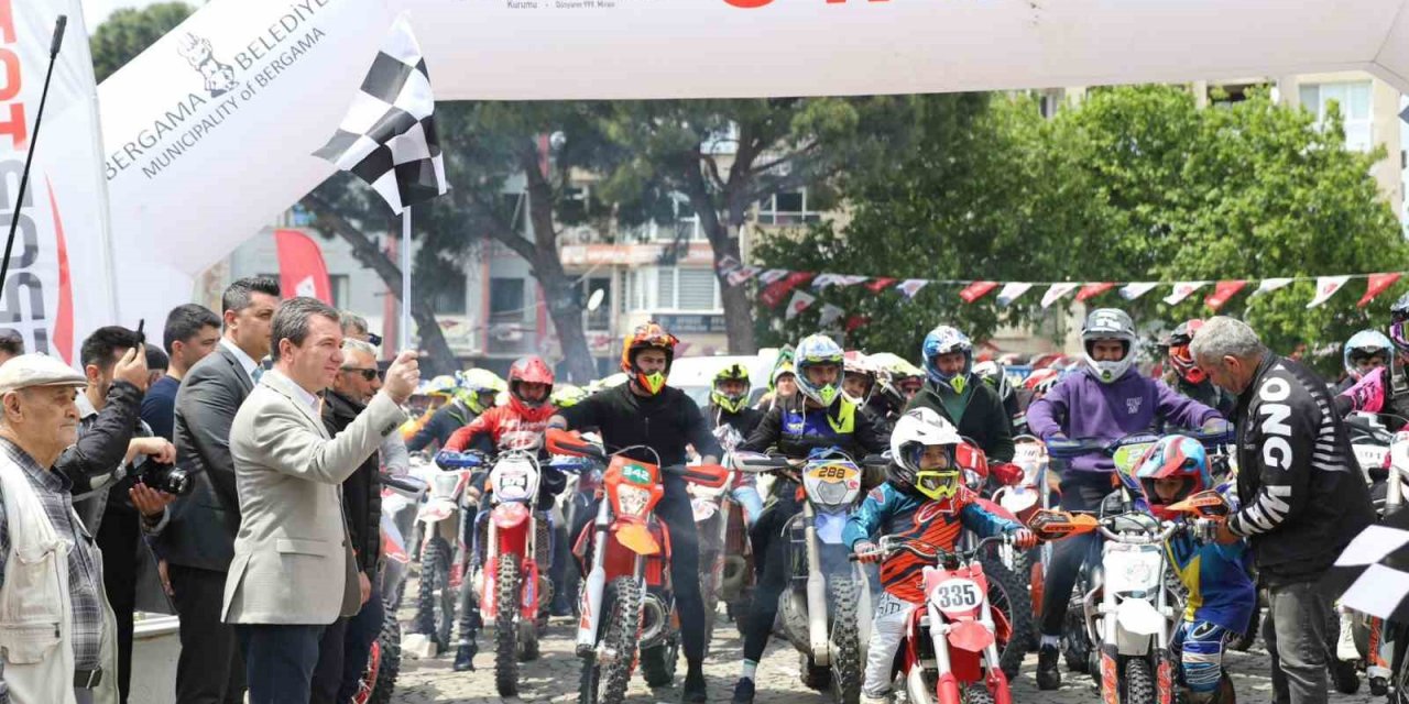 Türkiye Enduro ve ATV Şampiyonası Bergama’da start aldı