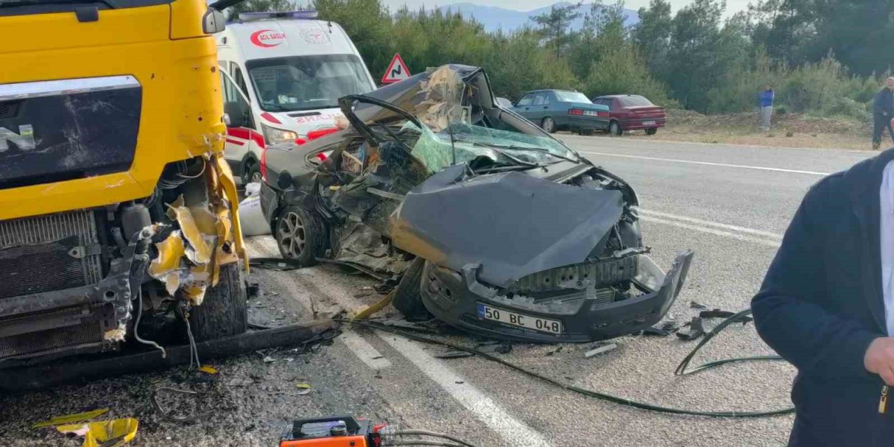 Seydikemer’de feci kaza: 1 ölü, 2 yaralı