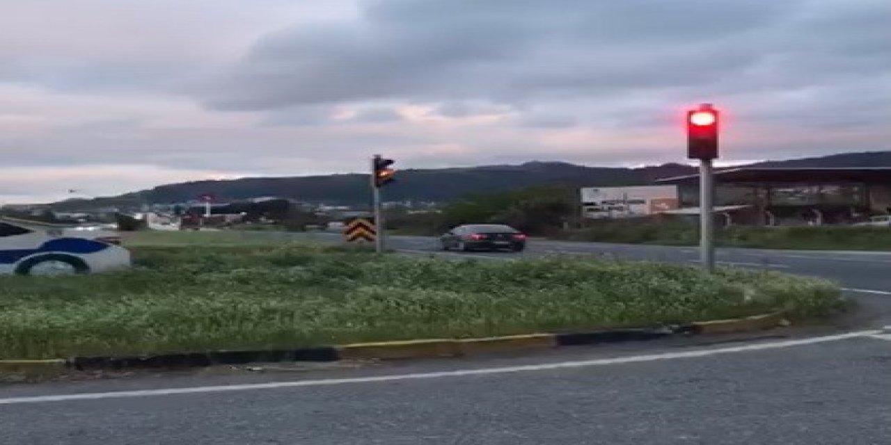 Manisa’da ölüm kavşağına sinyalizasyon yapıldı