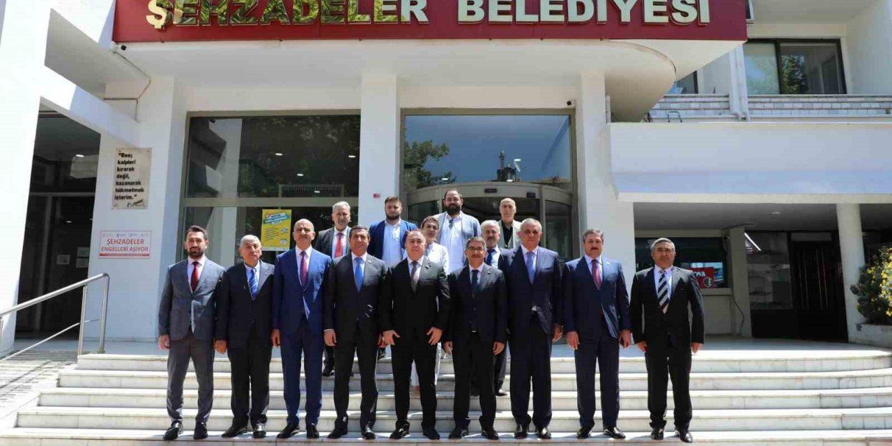 Kardeş ülke balkon konuşması istiyor