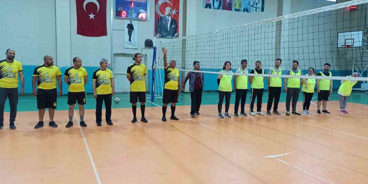 Sarıgöl’de voleybol heyecanı