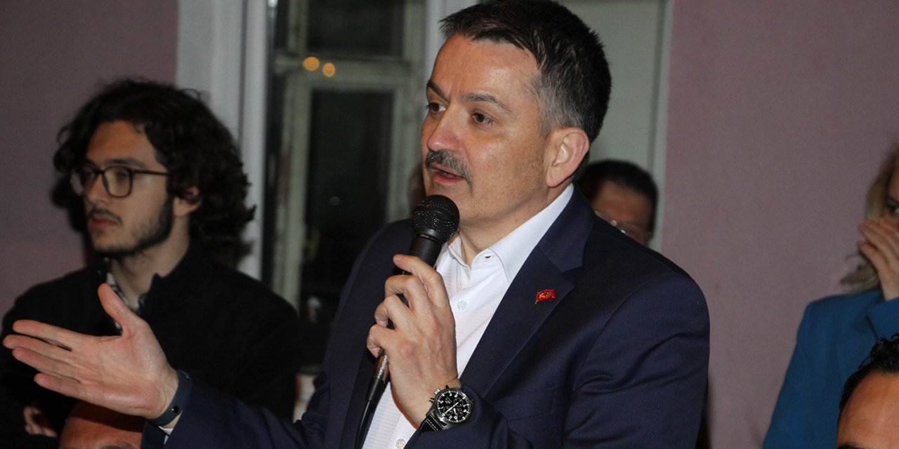 Eski bakan Pakdemirli Kula’da temaslarda bulundu