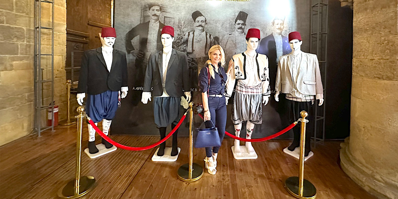 Ziyaretçilerini yüz yıllık tarih yolculuğa çıkaran sergi