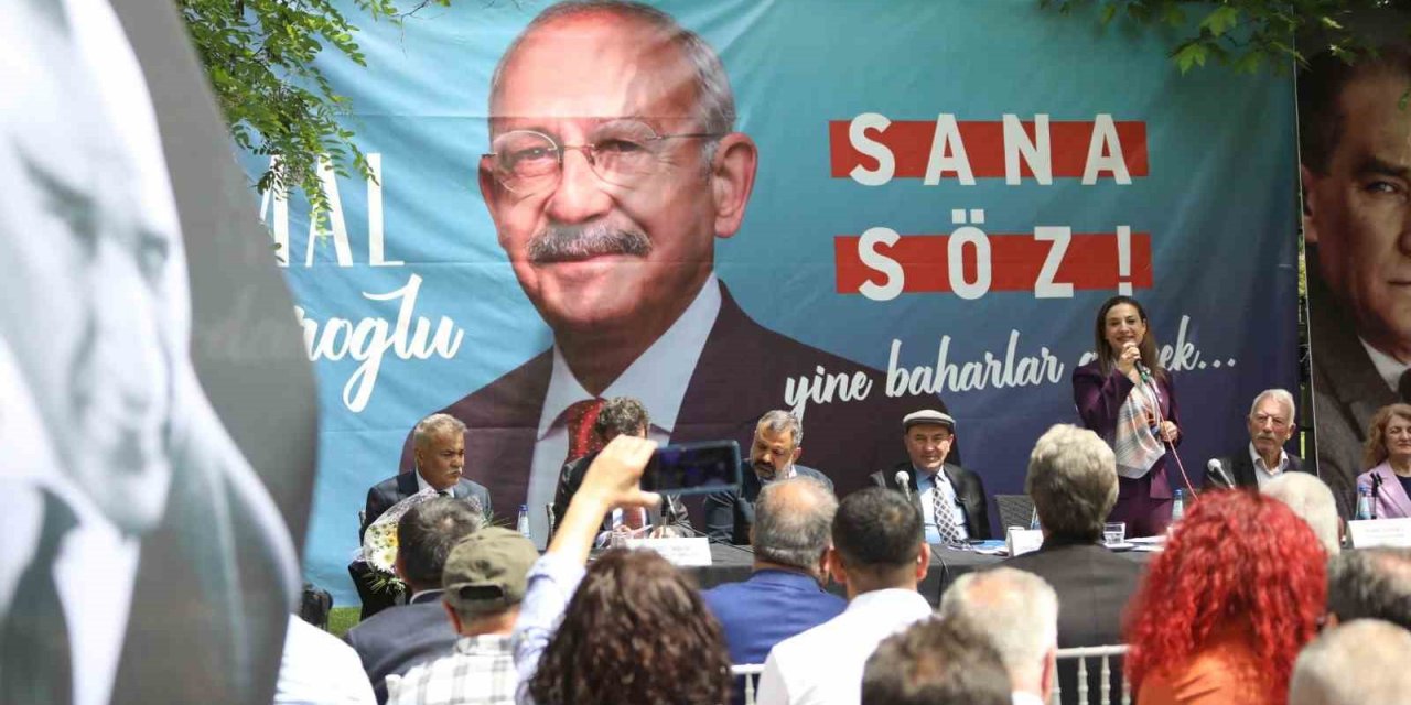 CHP, İzmir Selçuk’ta vatandaşlarla buluştu