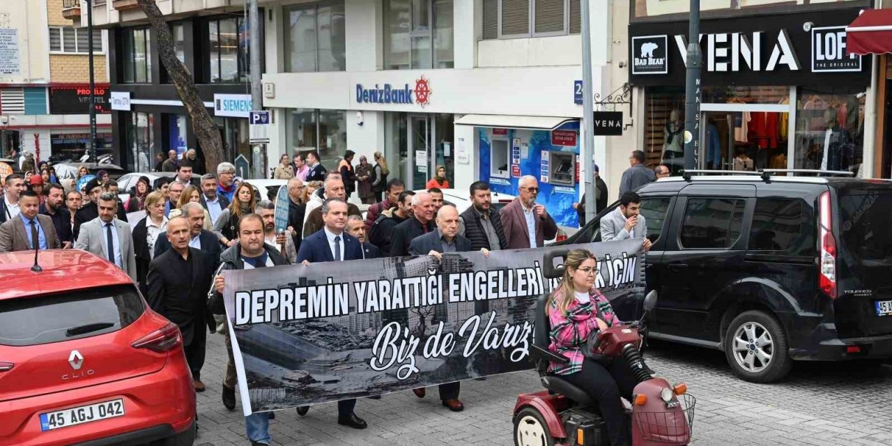 Soma’da Engelliler Haftası’nda anlamlı etkinlik
