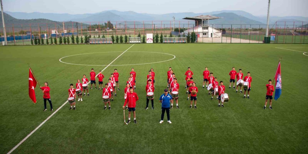 Altınordu Futbol Akademisi Bandosu kuruldu