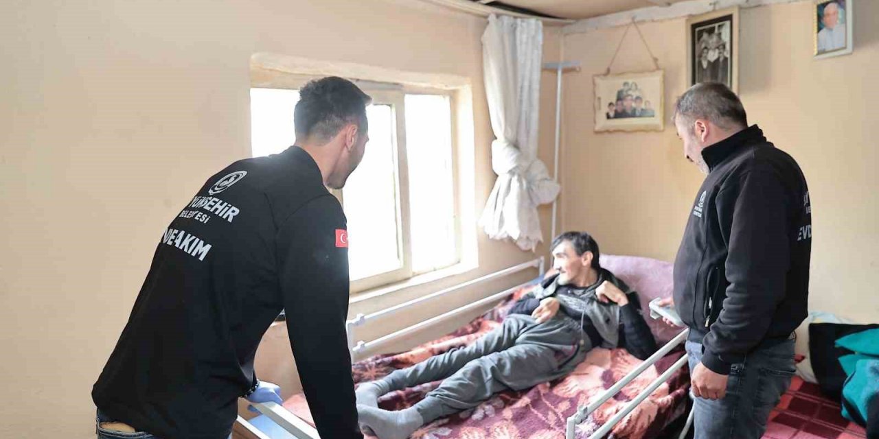 43 yıldır engelli oğluna bakan annenin isteğini Başkan Zolan gerçekleştirdi