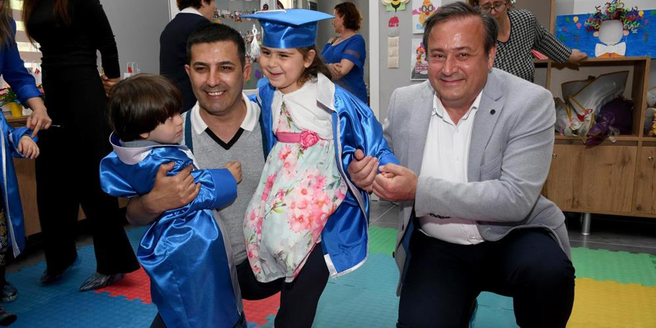 Başkan Günel miniklerin mezuniyet törenine ortak oldu