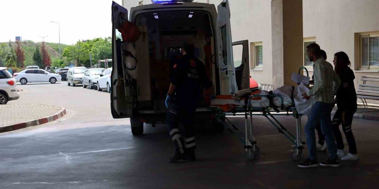 Turgutlu’da balkondan düşen çocuk ağır yaralandı