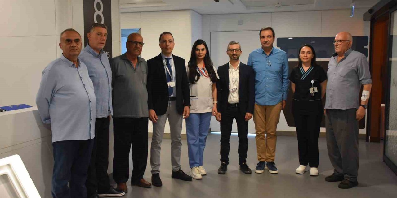 Ege Bölgesinde ilk: 4 hasta aynı gün robotik radikal prostat ameliyatı oldu