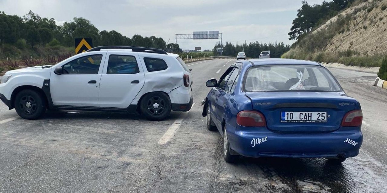 Yol verme anlaşmazlığı kazaya neden oldu: 1 yaralı
