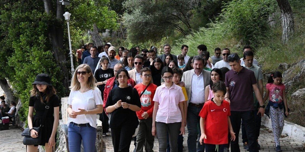 Muğla Valisi Tavlı: "Teknofest gençliğinin her zaman yanındayız"