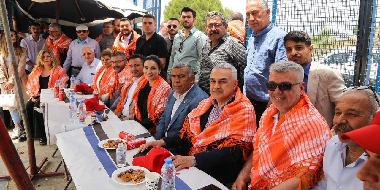 AK Parti ikinci tur için Aydın’ı karış karış geziyor