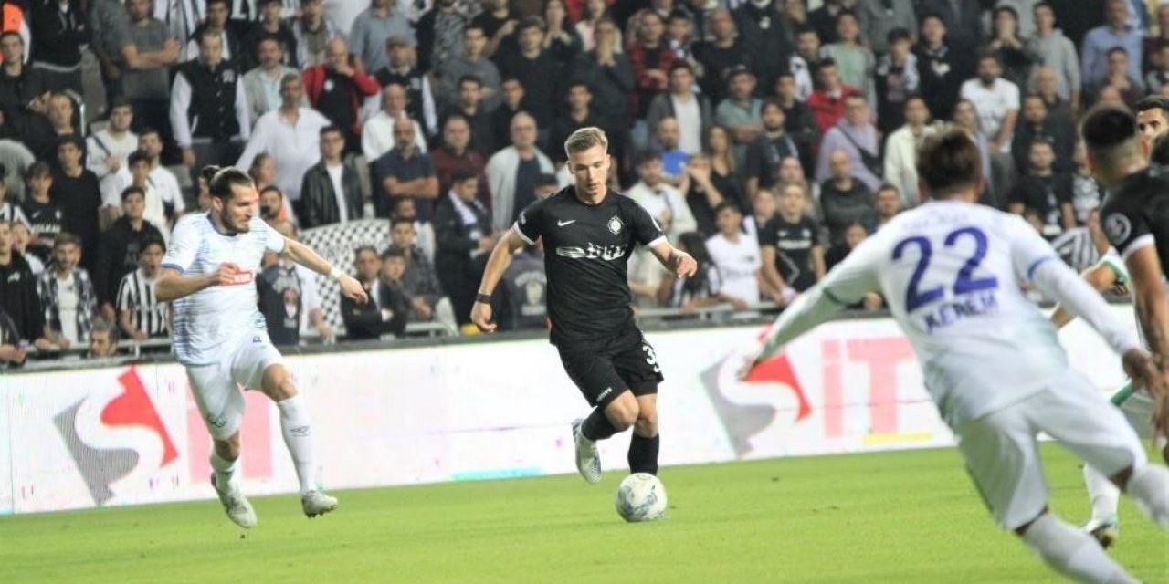 Altaylı Arda Gezer, ilk gol sevincini yaşadı