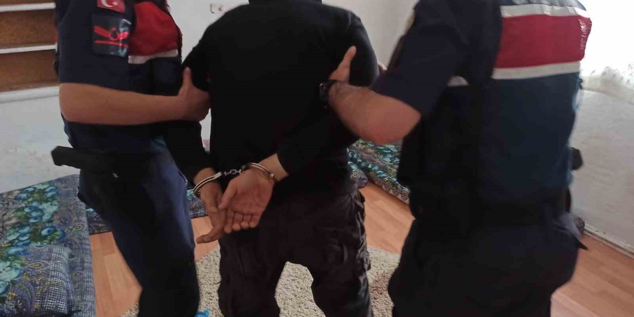 Manisa’da jandarmadan DAEŞ operasyonu