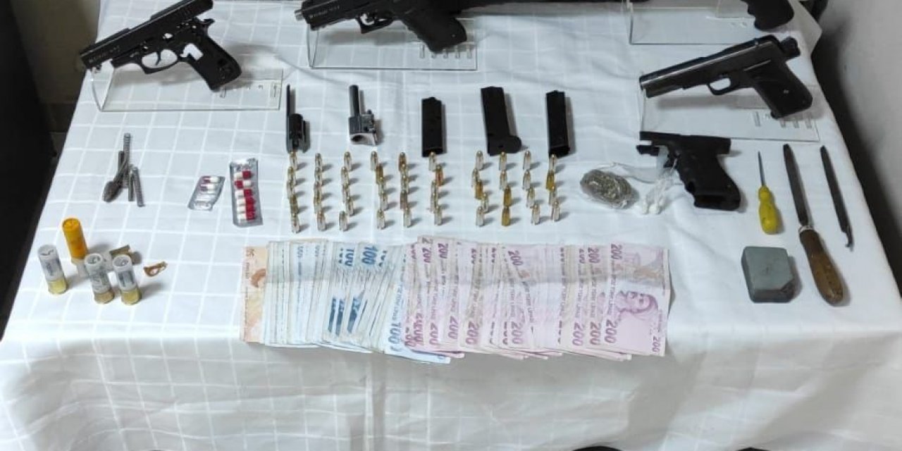 İzmir’de silah imalatı ve ticareti yapan kişi tutuklandı