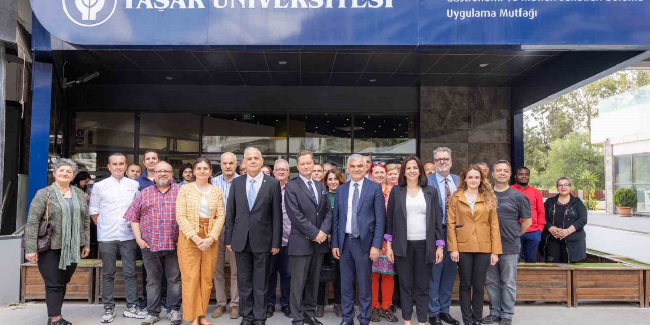 Dünyanın en zengin köfte çeşidi Türk mutfağında