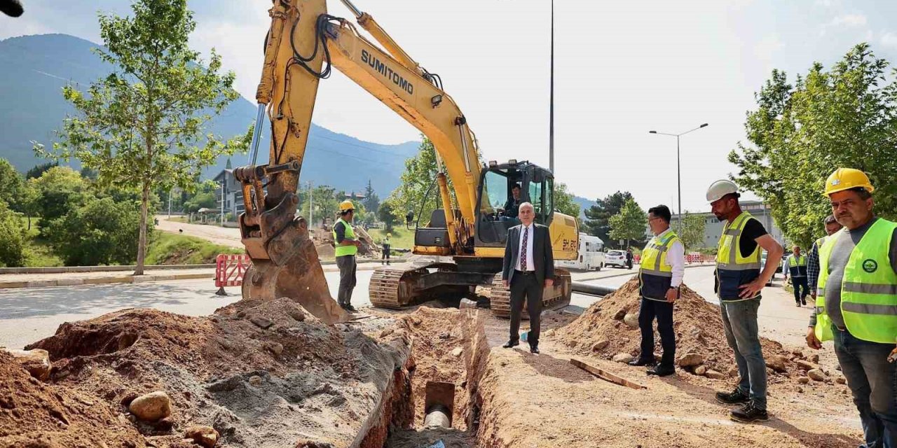 Akbaş Barajı’ndan getirilen su Göveçlik’e ulaştırılıyor