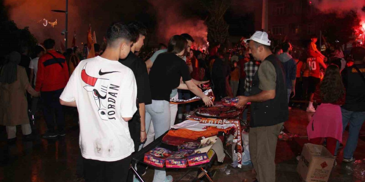 Galatasaray’ın şampiyonluğuna en çok onlar sevindi