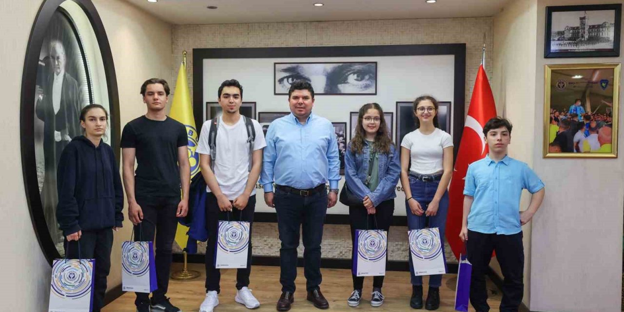 Dijital Dershane’de ödüller sahiplerini buldu