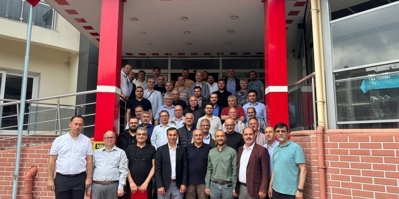 Salihli Eğitim Bir-Sen’den birlik ve beraberlik kahvaltısı