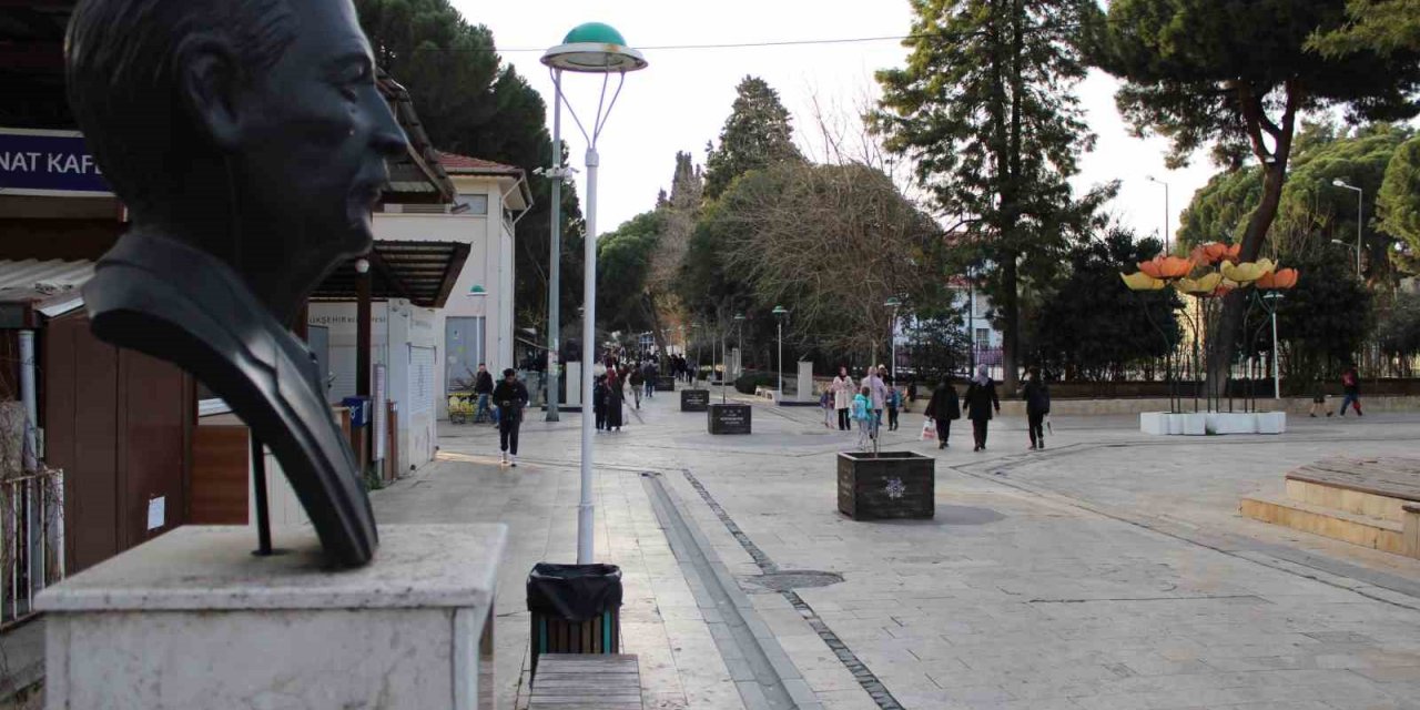 Bu sokak sanat kokuyor