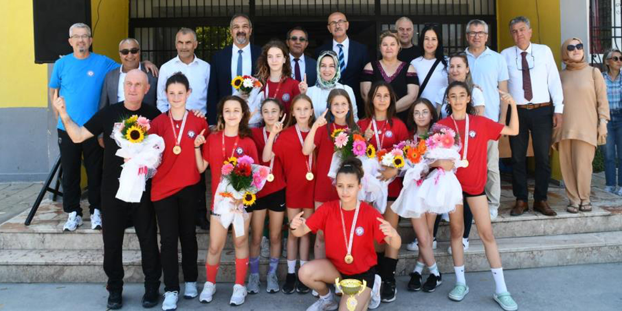 Şampiyona müthiş karşılama