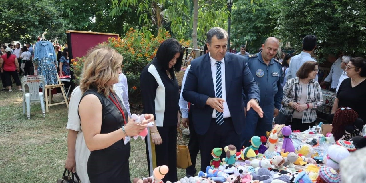 El emeği ürünlerini yıl sonu sergisiyle görücüye çıkarttılar