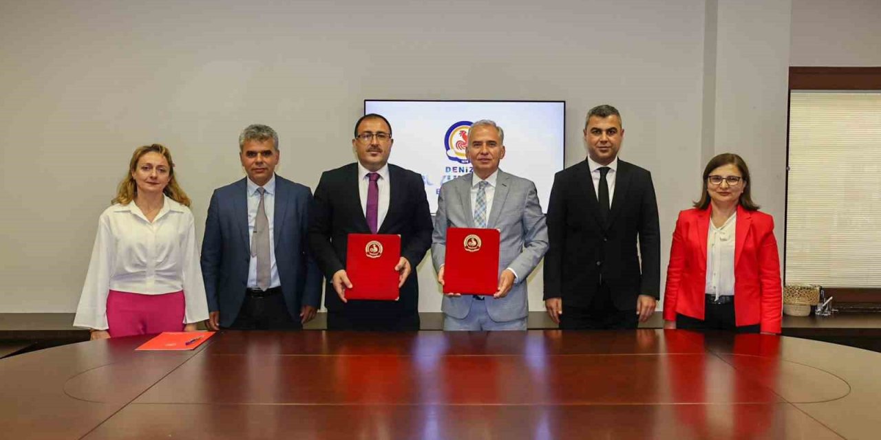 Büyükşehirden üreticiye 133 ton tohum desteği