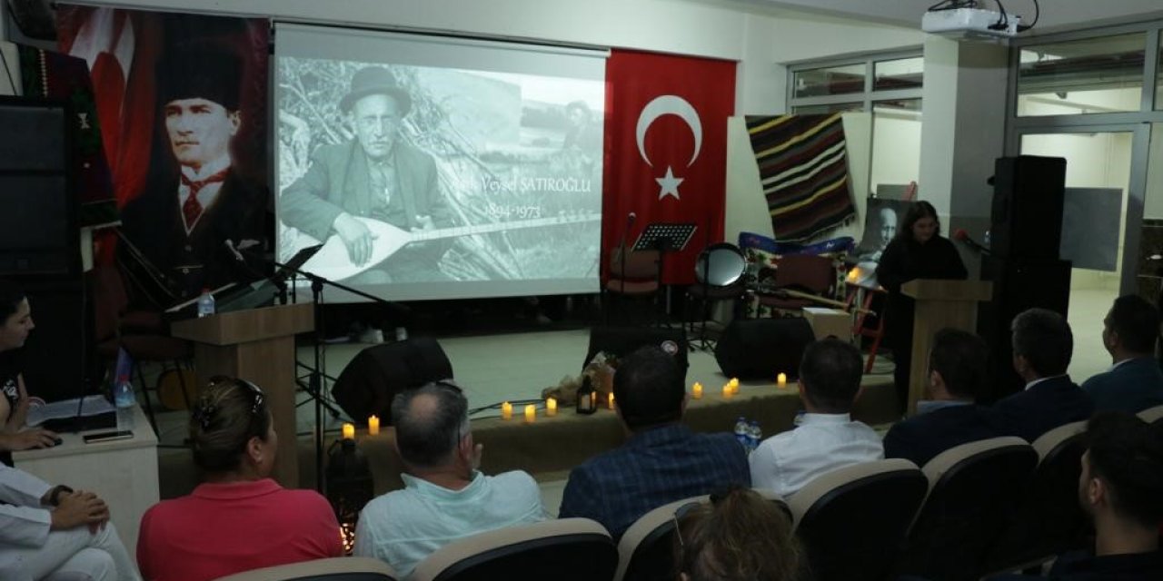 Öğrenciler halk ozanı Aşık Veysel’i andı