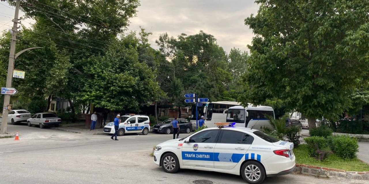 Manisa’da kaçak servis araçlarına ceza yağdı