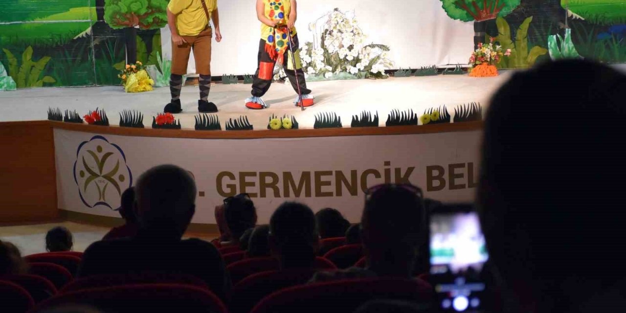 Çocukların karne hediyesi Başkan Öndeş’ten