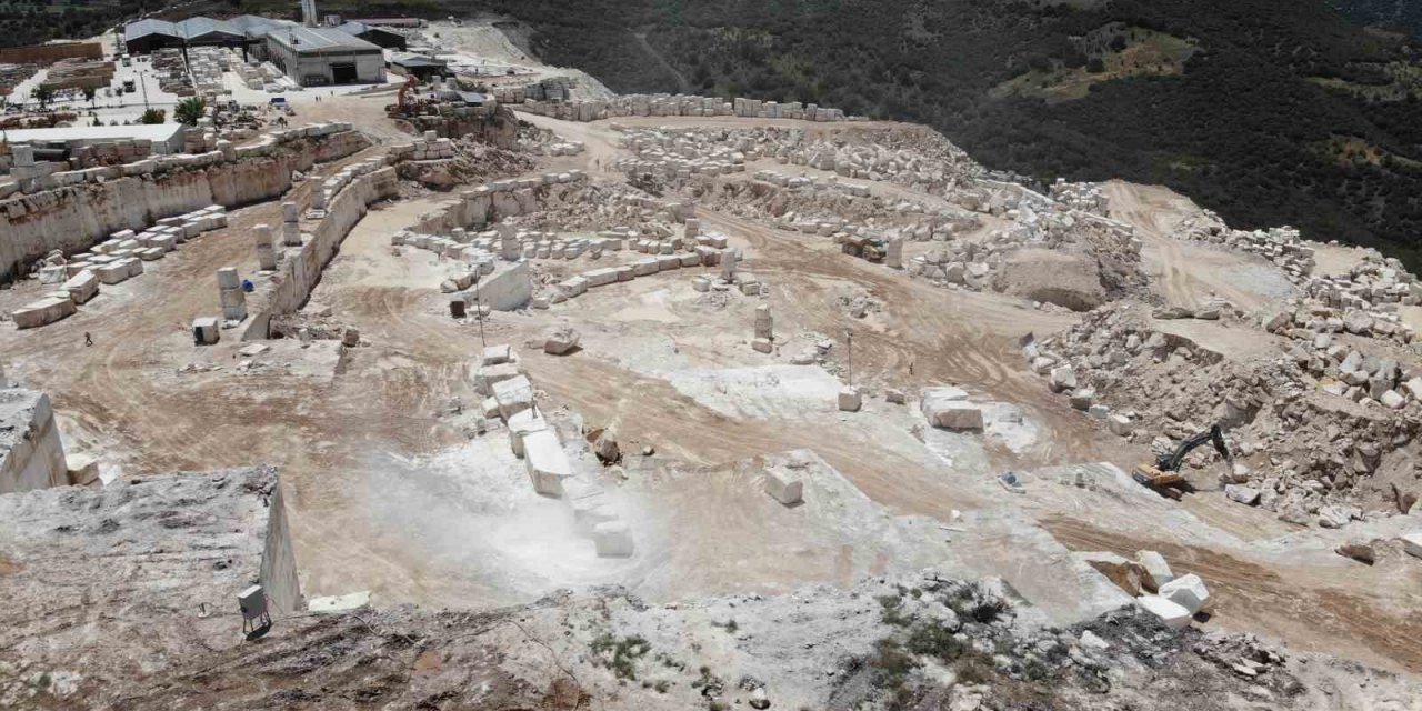 Manisa’nın yer altındaki hazinesi traverten