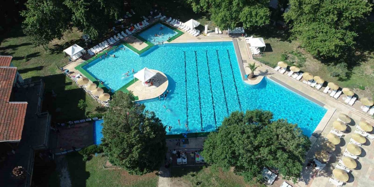 Geleceğin yüzücüleri Selçuk’ta yetişecek: Fenerbahçe ile protokol