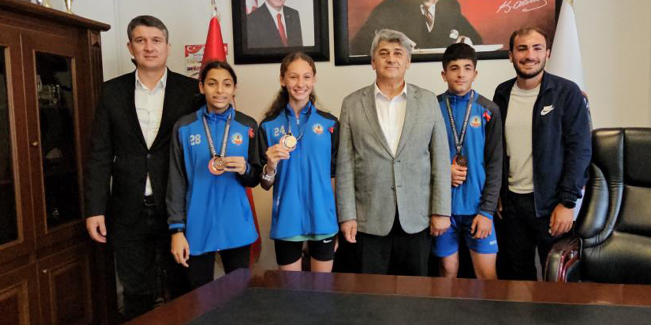 Kuyucaklı sporcular madalyaya doymuyor