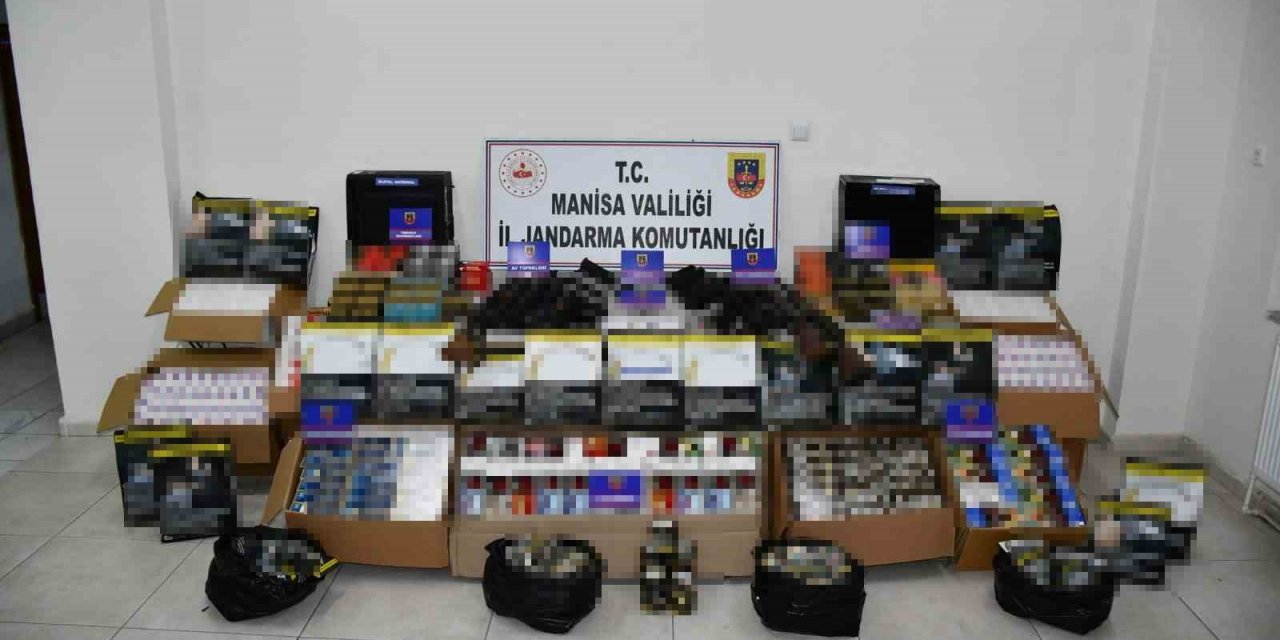 Manisa jandarmasından 5 ilde eş zamanlı operasyon: 57 gözaltı