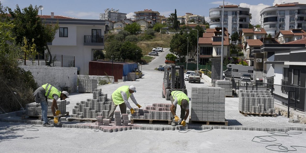 Kadınlar Denizi’nde yol yapım çalışmaları sürüyor