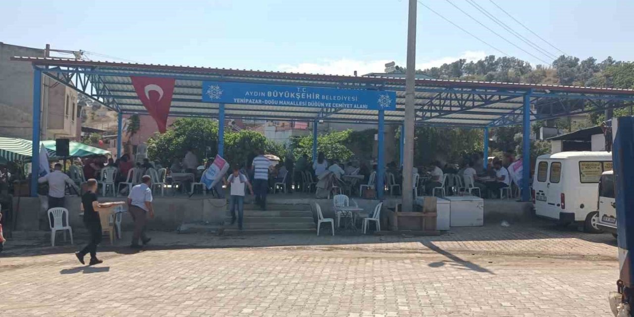 Aydın Büyükşehir Belediyesi Yenipazar’da cemiyet alanı açtı