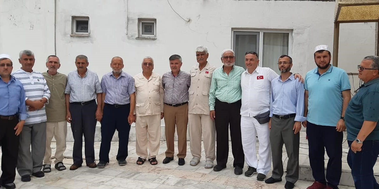 Köyceğizli 16 hacı adayı dualarla uğurlandı