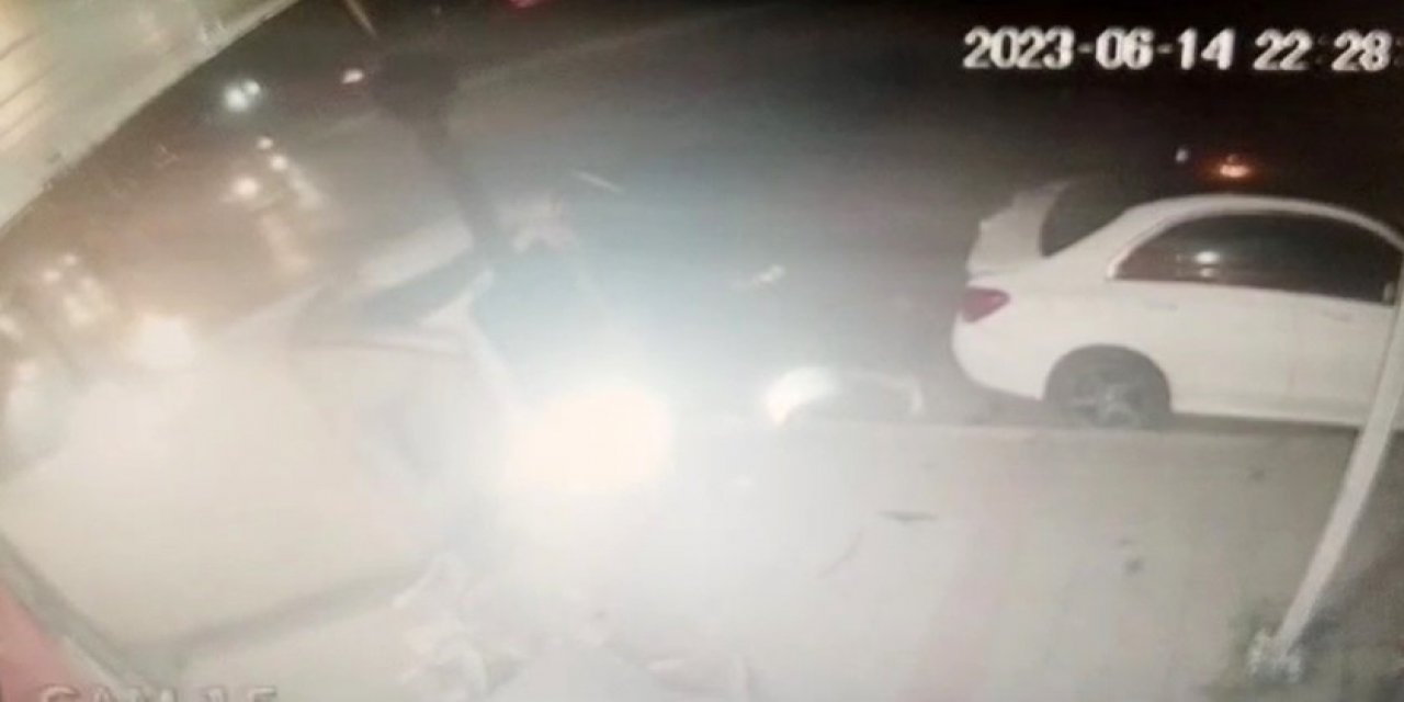 İzmir’de annenin öldüğü, bebeğinin yaralandığı kaza kamerada