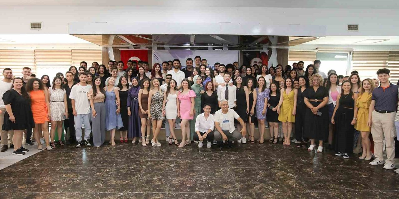 Bayraklılı öğrenciler sınav öncesi moral depoladı